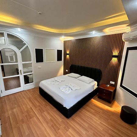My Metropol Hotel Батумі Екстер'єр фото