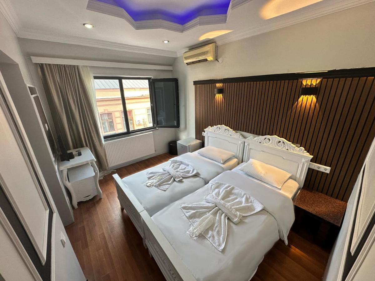 My Metropol Hotel Батумі Екстер'єр фото